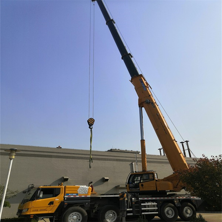 泸定 选择汽车吊租赁的秘诀与联系方式指南