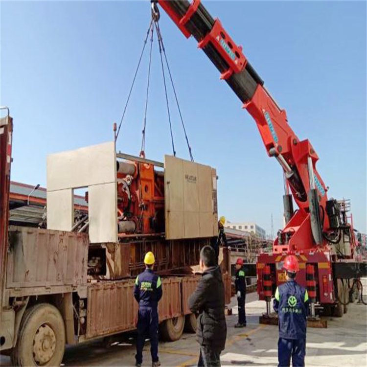 泸定折臂随车吊出租