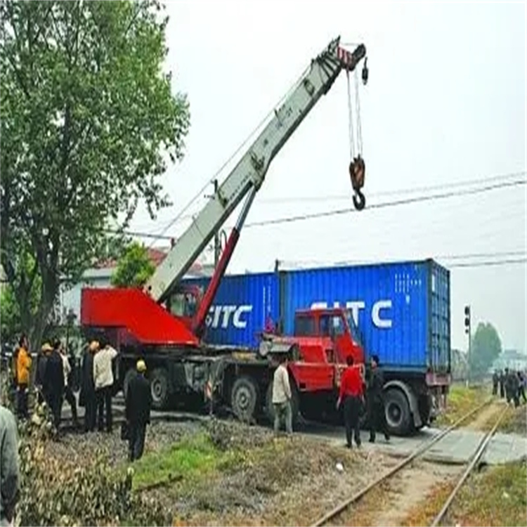 泸定如何快速找到附近的吊车救援公司