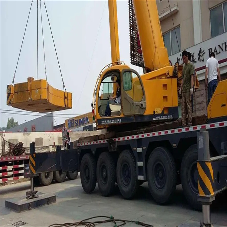 泸定吊车怎么吊玻璃