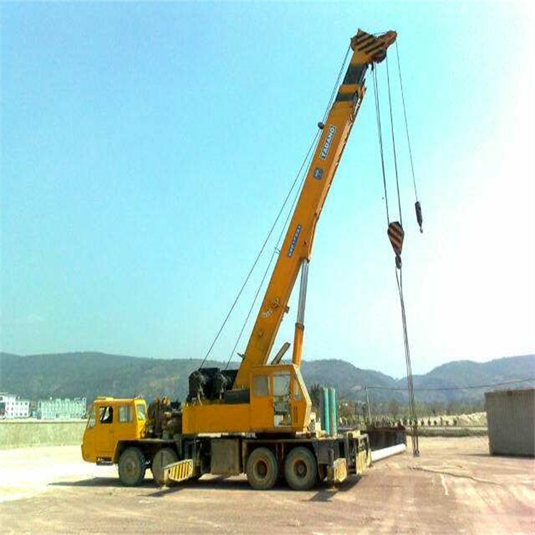 泸定小型吊车出租价格是多少